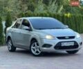 Серый Форд Фокус, объемом двигателя 1.6 л и пробегом 255 тыс. км за 3850 $, фото 1 на Automoto.ua