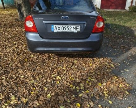 Серый Форд Фокус, объемом двигателя 1.6 л и пробегом 250 тыс. км за 5500 $, фото 2 на Automoto.ua