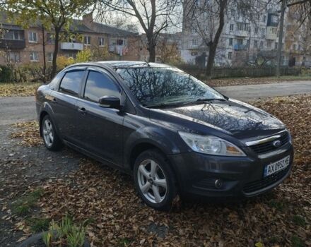 Серый Форд Фокус, объемом двигателя 1.6 л и пробегом 250 тыс. км за 5500 $, фото 1 на Automoto.ua