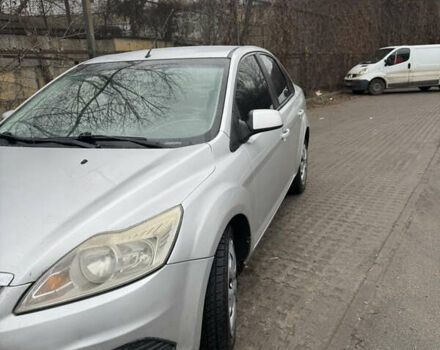 Серый Форд Фокус, объемом двигателя 1.6 л и пробегом 271 тыс. км за 3800 $, фото 7 на Automoto.ua