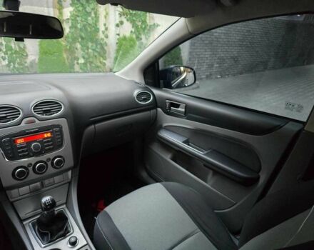 Серый Форд Фокус, объемом двигателя 0 л и пробегом 136 тыс. км за 5999 $, фото 22 на Automoto.ua