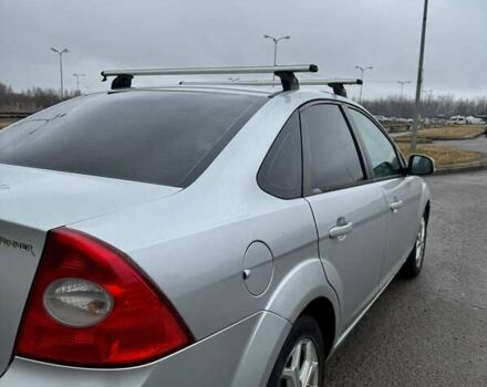 Серый Форд Фокус, объемом двигателя 1.6 л и пробегом 328 тыс. км за 4200 $, фото 5 на Automoto.ua