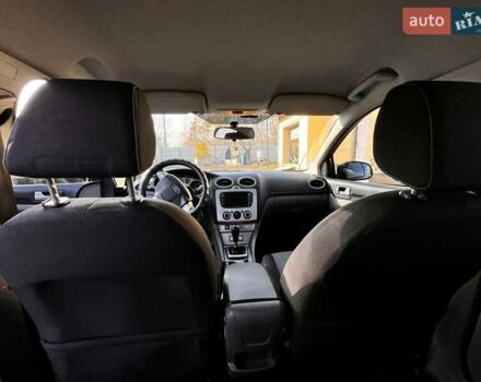 Серый Форд Фокус, объемом двигателя 1.6 л и пробегом 300 тыс. км за 6300 $, фото 8 на Automoto.ua