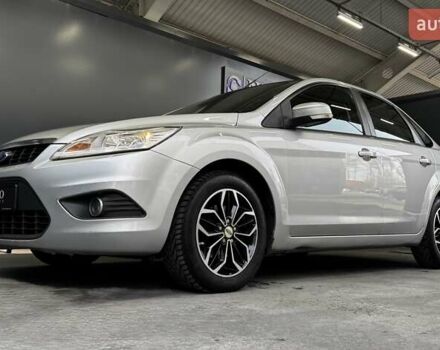 Серый Форд Фокус, объемом двигателя 1.6 л и пробегом 174 тыс. км за 6000 $, фото 5 на Automoto.ua