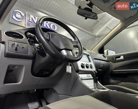 Серый Форд Фокус, объемом двигателя 1.6 л и пробегом 174 тыс. км за 6000 $, фото 30 на Automoto.ua