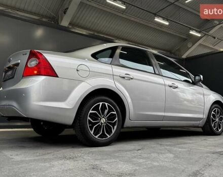 Серый Форд Фокус, объемом двигателя 1.6 л и пробегом 174 тыс. км за 6000 $, фото 21 на Automoto.ua