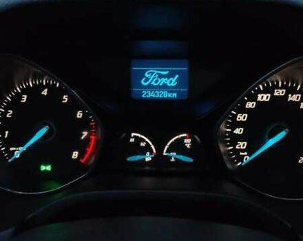 Серый Форд Фокус, объемом двигателя 1.6 л и пробегом 235 тыс. км за 7200 $, фото 14 на Automoto.ua