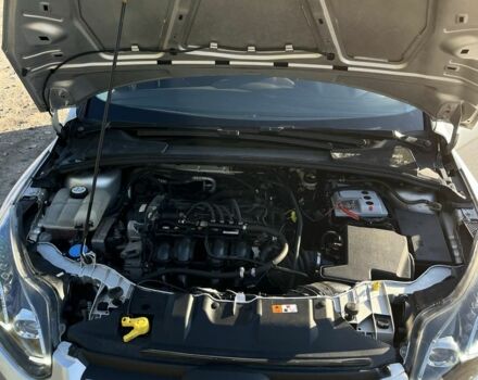 Серый Форд Фокус, объемом двигателя 1.6 л и пробегом 176 тыс. км за 7300 $, фото 18 на Automoto.ua