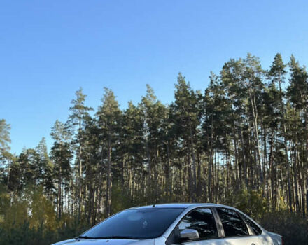 Серый Форд Фокус, объемом двигателя 1.6 л и пробегом 117 тыс. км за 7500 $, фото 1 на Automoto.ua