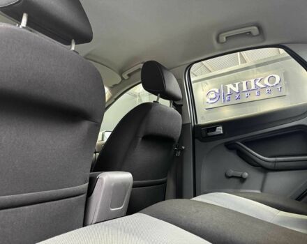 Сірий Форд Фокус, об'ємом двигуна 1.6 л та пробігом 174 тис. км за 5900 $, фото 16 на Automoto.ua