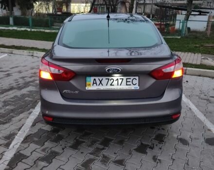 Серый Форд Фокус, объемом двигателя 1.6 л и пробегом 235 тыс. км за 7200 $, фото 7 на Automoto.ua