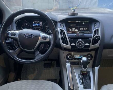 Серый Форд Фокус, объемом двигателя 2 л и пробегом 204 тыс. км за 6100 $, фото 2 на Automoto.ua