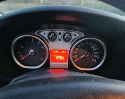 Серый Форд Фокус, объемом двигателя 2 л и пробегом 165 тыс. км за 6000 $, фото 4 на Automoto.ua