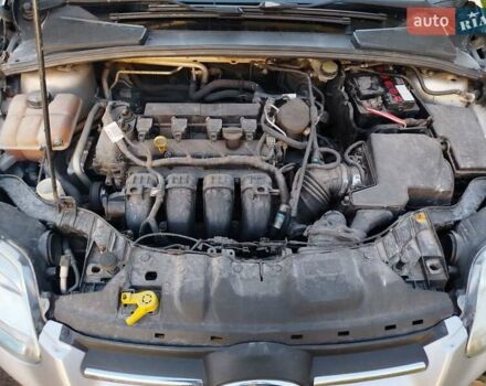 Серый Форд Фокус, объемом двигателя 2 л и пробегом 225 тыс. км за 6500 $, фото 15 на Automoto.ua