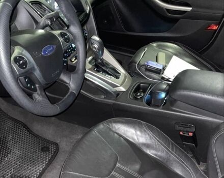 Серый Форд Фокус, объемом двигателя 2 л и пробегом 160 тыс. км за 6000 $, фото 5 на Automoto.ua