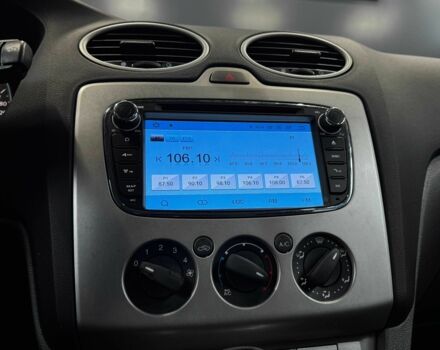 Сірий Форд Фокус, об'ємом двигуна 1.6 л та пробігом 174 тис. км за 5900 $, фото 11 на Automoto.ua