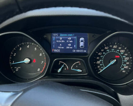 Сірий Форд Фокус, об'ємом двигуна 2 л та пробігом 186 тис. км за 7500 $, фото 3 на Automoto.ua