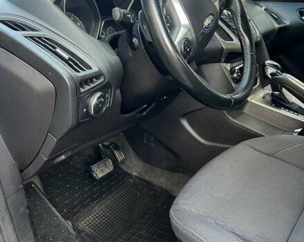 Сірий Форд Фокус, об'ємом двигуна 2 л та пробігом 186 тис. км за 7500 $, фото 5 на Automoto.ua