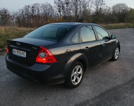 Серый Форд Фокус, объемом двигателя 2 л и пробегом 165 тыс. км за 6000 $, фото 2 на Automoto.ua