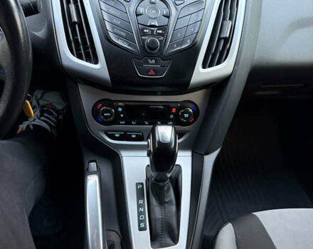 Сірий Форд Фокус, об'ємом двигуна 1.6 л та пробігом 155 тис. км за 7500 $, фото 21 на Automoto.ua