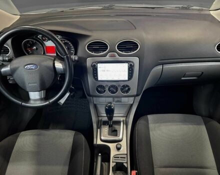 Сірий Форд Фокус, об'ємом двигуна 1.6 л та пробігом 174 тис. км за 5900 $, фото 9 на Automoto.ua