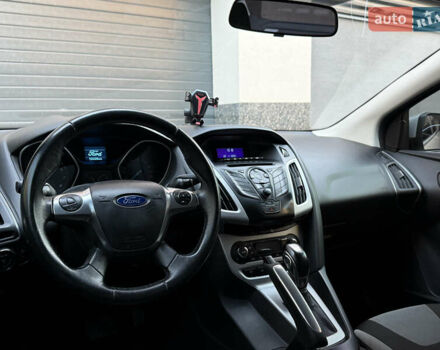 Сірий Форд Фокус, об'ємом двигуна 1.6 л та пробігом 155 тис. км за 7500 $, фото 19 на Automoto.ua