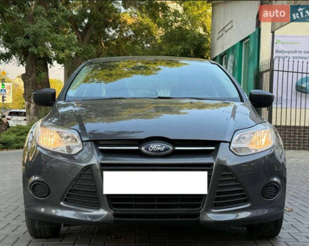 Сірий Форд Фокус, об'ємом двигуна 2 л та пробігом 135 тис. км за 7900 $, фото 2 на Automoto.ua