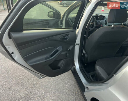 Сірий Форд Фокус, об'ємом двигуна 2 л та пробігом 250 тис. км за 5550 $, фото 20 на Automoto.ua