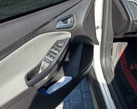 Сірий Форд Фокус, об'ємом двигуна 2 л та пробігом 241 тис. км за 6650 $, фото 19 на Automoto.ua