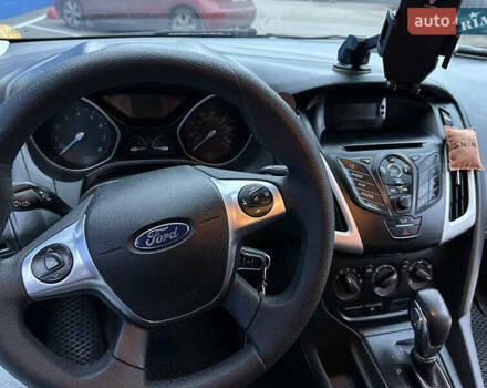 Сірий Форд Фокус, об'ємом двигуна 2 л та пробігом 231 тис. км за 6700 $, фото 11 на Automoto.ua