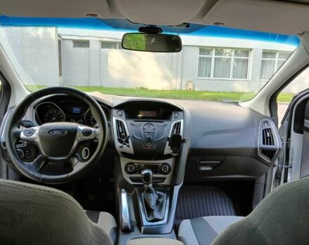 Серый Форд Фокус, объемом двигателя 1.6 л и пробегом 235 тыс. км за 6300 $, фото 3 на Automoto.ua