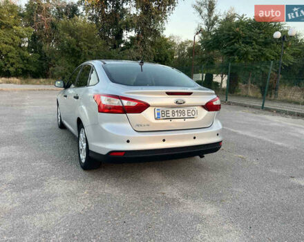 Серый Форд Фокус, объемом двигателя 2 л и пробегом 250 тыс. км за 5999 $, фото 4 на Automoto.ua
