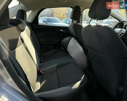 Серый Форд Фокус, объемом двигателя 2 л и пробегом 189 тыс. км за 8200 $, фото 36 на Automoto.ua