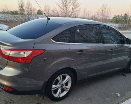 Форд Фокус 2012 у Києві на Automoto.ua Сірий Форд Фокус, об'ємом двигуна 1.6 л та пробігом 292 тис. км за 7200 $, фото 3 на Automoto.ua