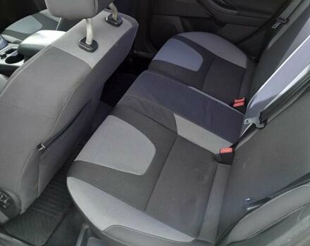 Серый Форд Фокус, объемом двигателя 1.6 л и пробегом 148 тыс. км за 7700 $, фото 13 на Automoto.ua