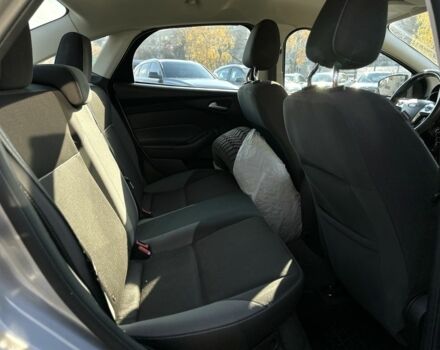 Сірий Форд Фокус, об'ємом двигуна 2 л та пробігом 189 тис. км за 8200 $, фото 23 на Automoto.ua