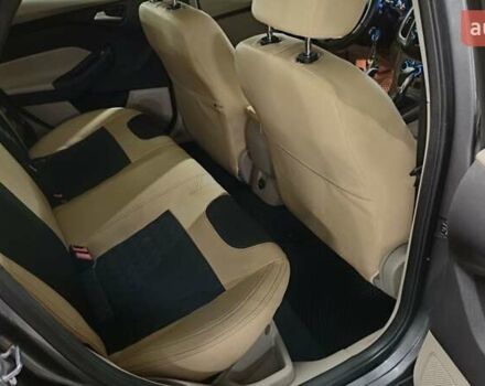 Серый Форд Фокус, объемом двигателя 2 л и пробегом 194 тыс. км за 7400 $, фото 10 на Automoto.ua