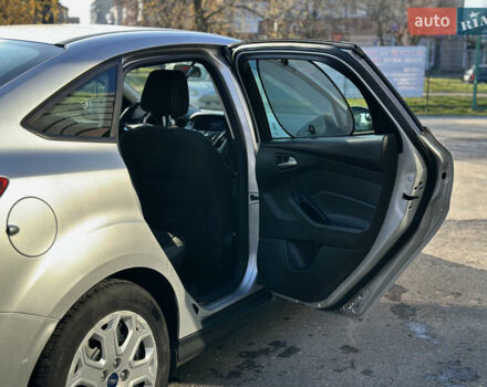 Серый Форд Фокус, объемом двигателя 2 л и пробегом 189 тыс. км за 8200 $, фото 35 на Automoto.ua