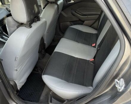 Серый Форд Фокус, объемом двигателя 2 л и пробегом 210 тыс. км за 5400 $, фото 12 на Automoto.ua