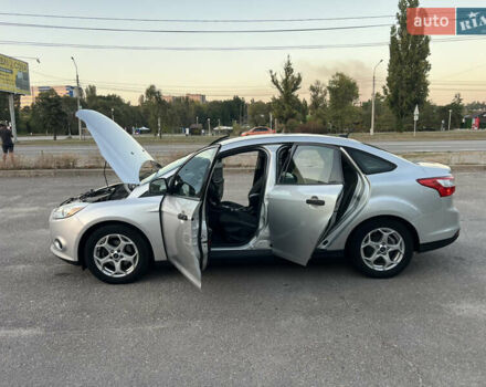 Сірий Форд Фокус, об'ємом двигуна 2 л та пробігом 250 тис. км за 5550 $, фото 31 на Automoto.ua