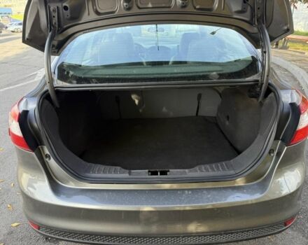 Серый Форд Фокус, объемом двигателя 2 л и пробегом 210 тыс. км за 5400 $, фото 8 на Automoto.ua