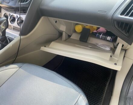 Серый Форд Фокус, объемом двигателя 2 л и пробегом 227 тыс. км за 6000 $, фото 12 на Automoto.ua