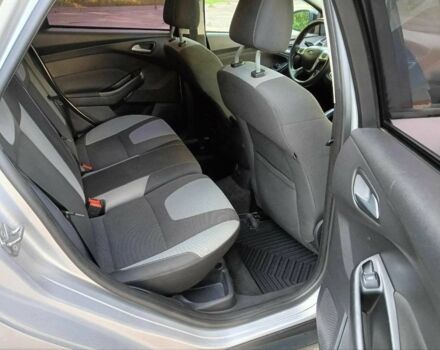 Серый Форд Фокус, объемом двигателя 1.6 л и пробегом 235 тыс. км за 6300 $, фото 1 на Automoto.ua