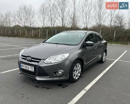 Серый Форд Фокус, объемом двигателя 2.01 л и пробегом 227 тыс. км за 6250 $, фото 4 на Automoto.ua