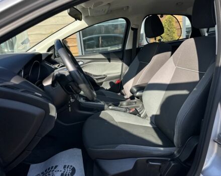 Сірий Форд Фокус, об'ємом двигуна 2 л та пробігом 189 тис. км за 8200 $, фото 10 на Automoto.ua