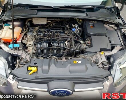 Серый Форд Фокус, объемом двигателя 1.6 л и пробегом 187 тыс. км за 7700 $, фото 13 на Automoto.ua