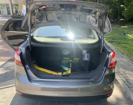 Серый Форд Фокус, объемом двигателя 2 л и пробегом 227 тыс. км за 6000 $, фото 6 на Automoto.ua