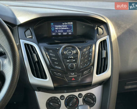 Серый Форд Фокус, объемом двигателя 2 л и пробегом 189 тыс. км за 8200 $, фото 31 на Automoto.ua