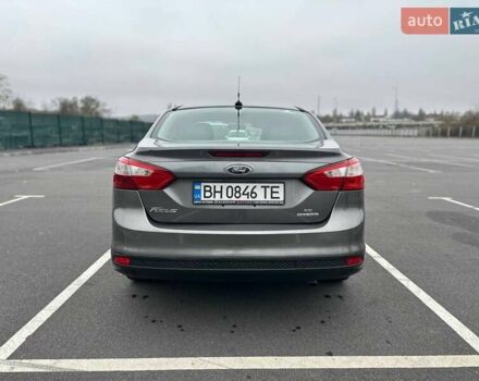 Серый Форд Фокус, объемом двигателя 2.01 л и пробегом 227 тыс. км за 6250 $, фото 3 на Automoto.ua