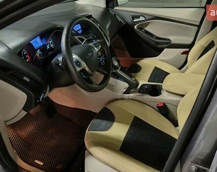 Серый Форд Фокус, объемом двигателя 2 л и пробегом 194 тыс. км за 7400 $, фото 5 на Automoto.ua